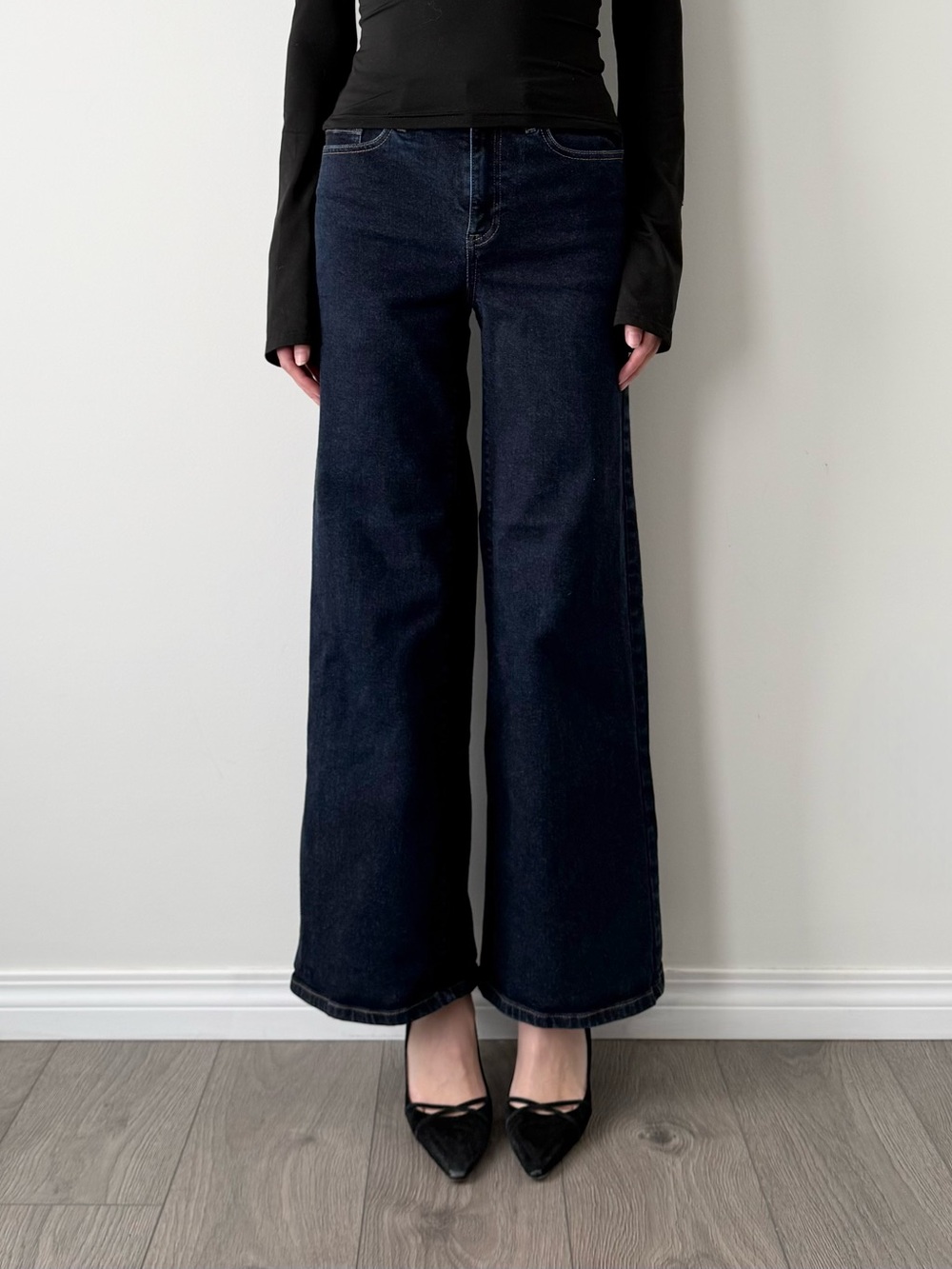 RW&Co dark wash wide leg 70s inspired jeans.